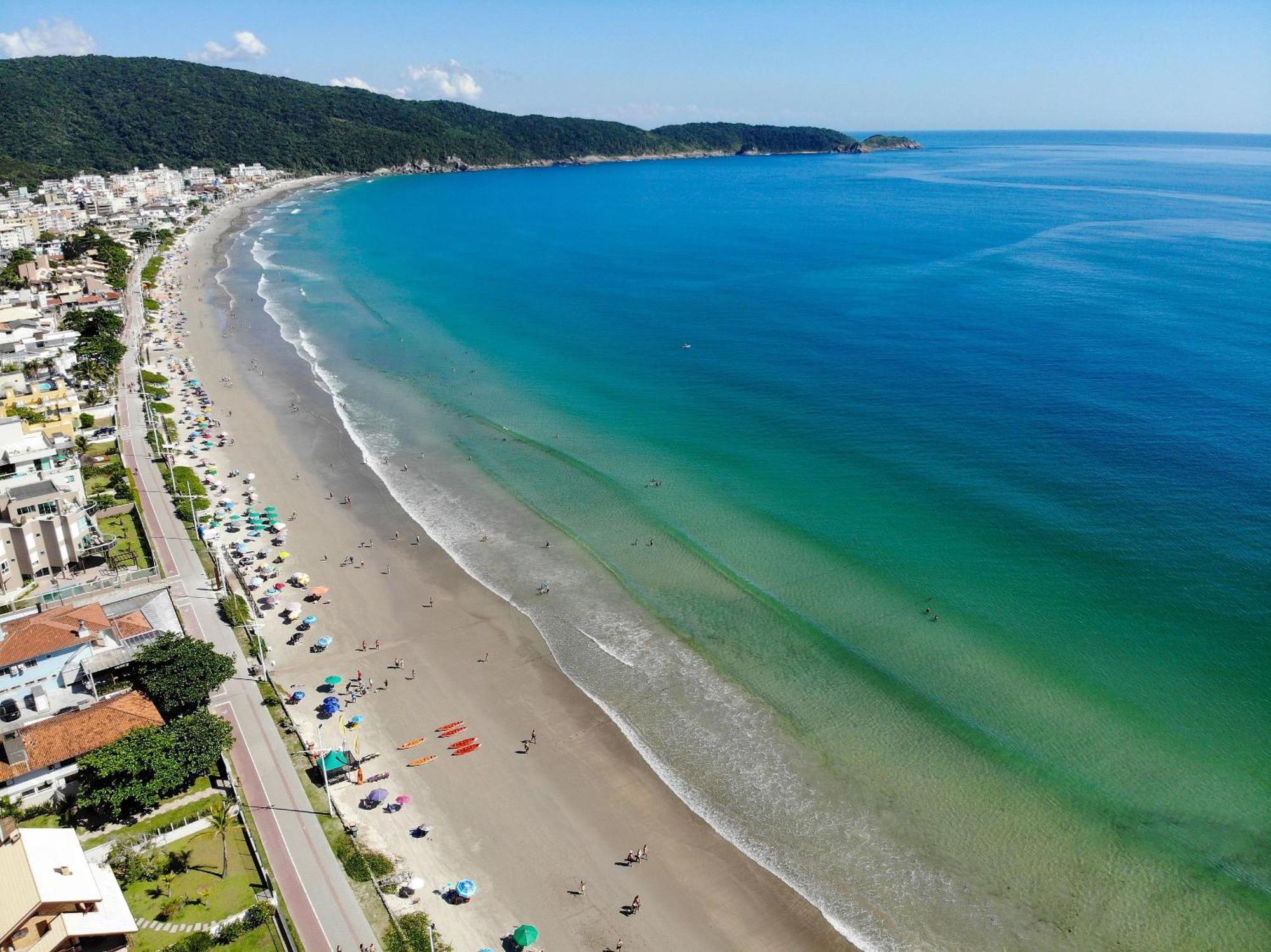 Apto Novo, Com Piscina, 250M Da Praia บอมบินญัส ภายนอก รูปภาพ